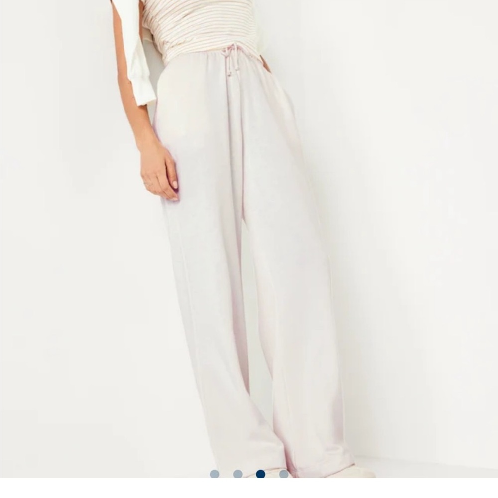New old navy Extra High-Waisted so comfy wide leg sweatpants sea salt large L - Picture 1 of 7